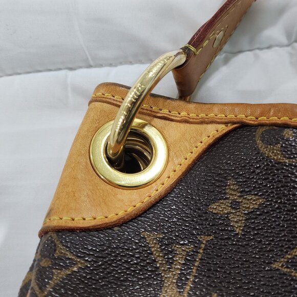 Louis Vuitton Galliera PM Monogram - Picture 10 of 16